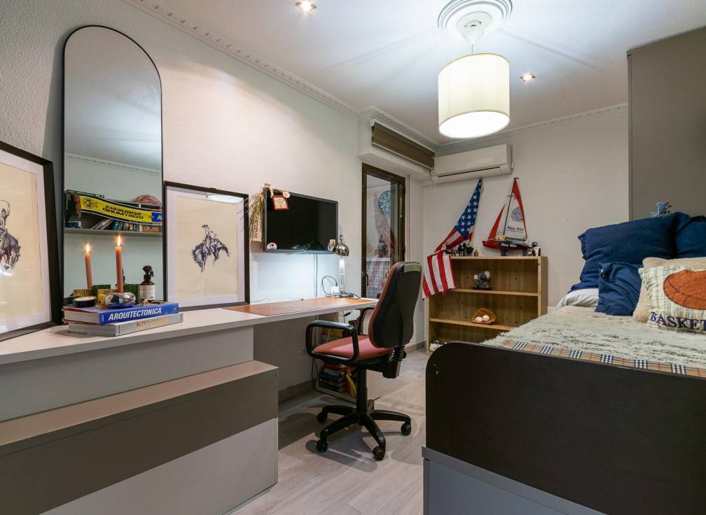 Resale - Flat - Crevillent - CENTRO