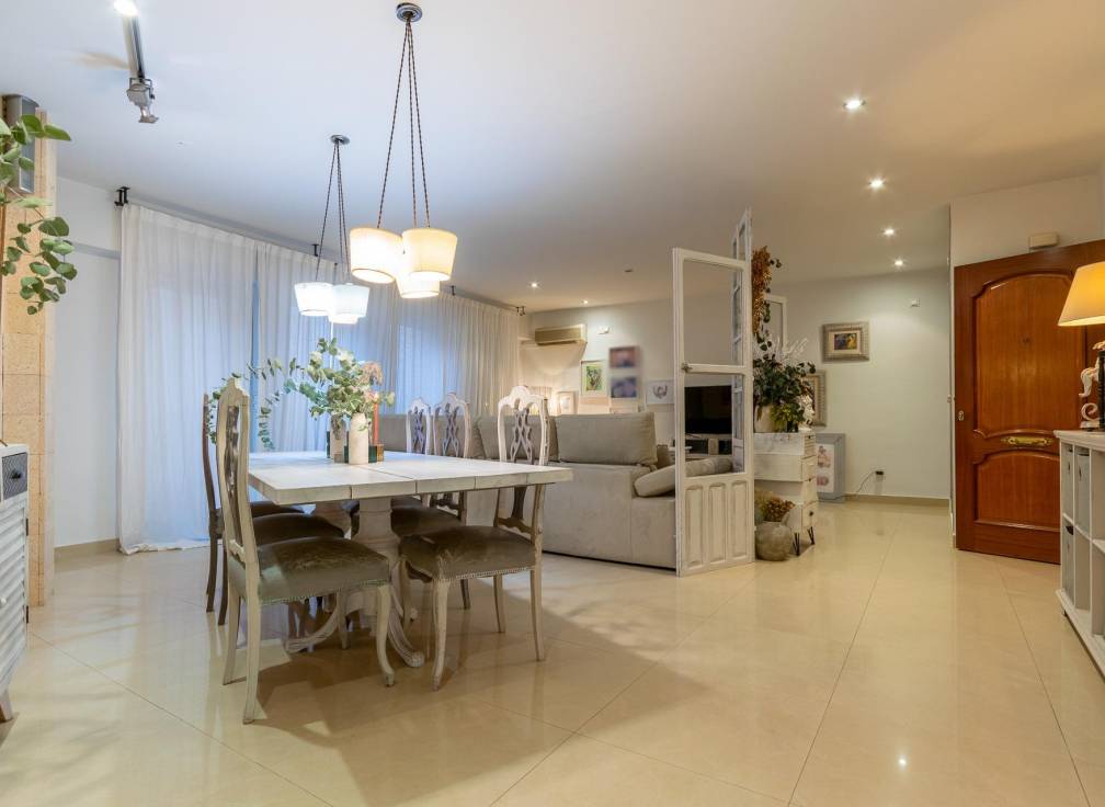 Resale - Flat - Crevillent - CENTRO