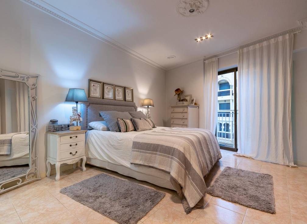 Resale - Flat - Crevillent - CENTRO