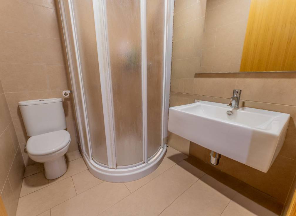 Resale - Flat - Dolores - Cervantes