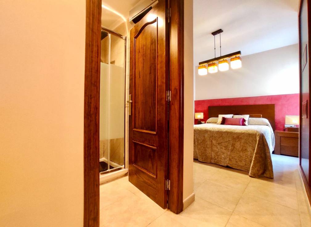 Resale - Flat - Dolores - pueblo