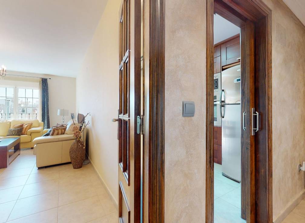 Resale - Flat - Dolores - pueblo