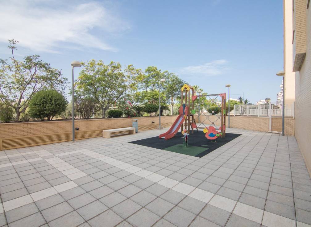 Resale - Flat - El Campello