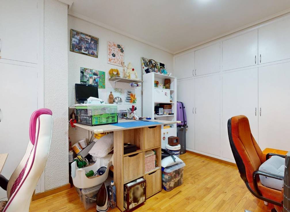 Resale - Flat - Elche - Asilo - Pisos Azules