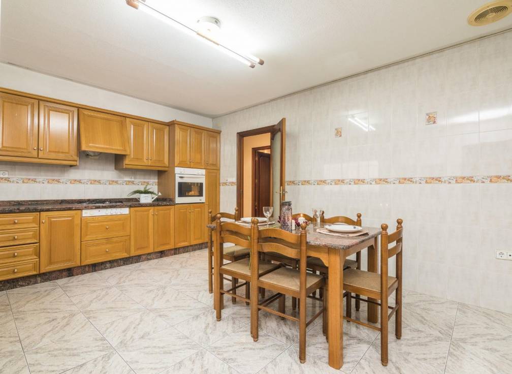 Resale - Flat - Elche - Centro