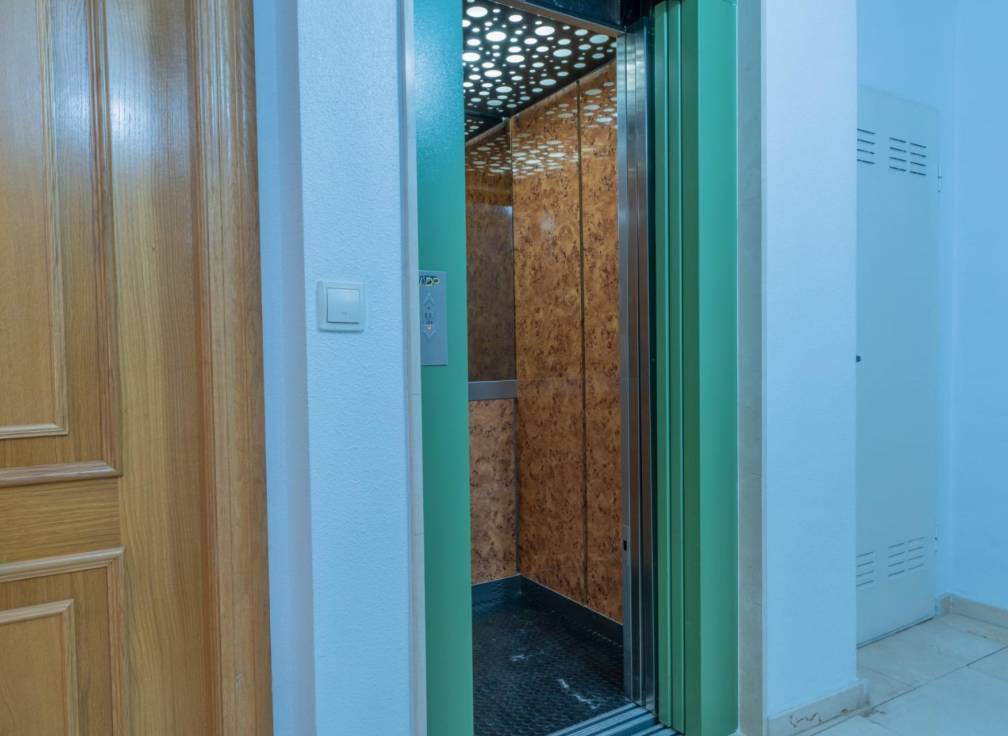 Resale - Flat - Elche - Centro