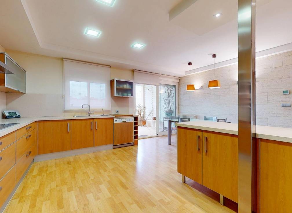 Resale - Flat - Elche - Centro