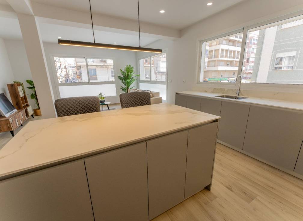 Resale - Flat - Elche - Centro