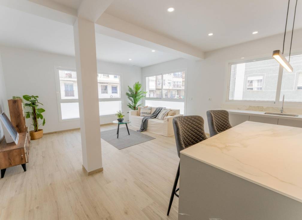 Resale - Flat - Elche - Centro