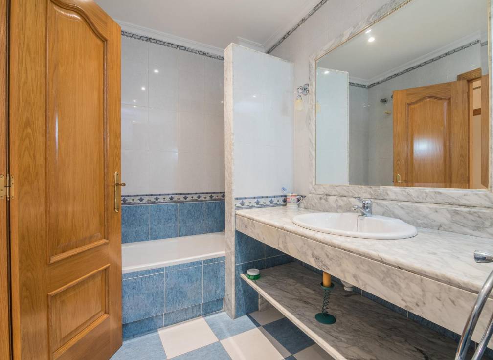 Resale - Flat - Elche - Centro