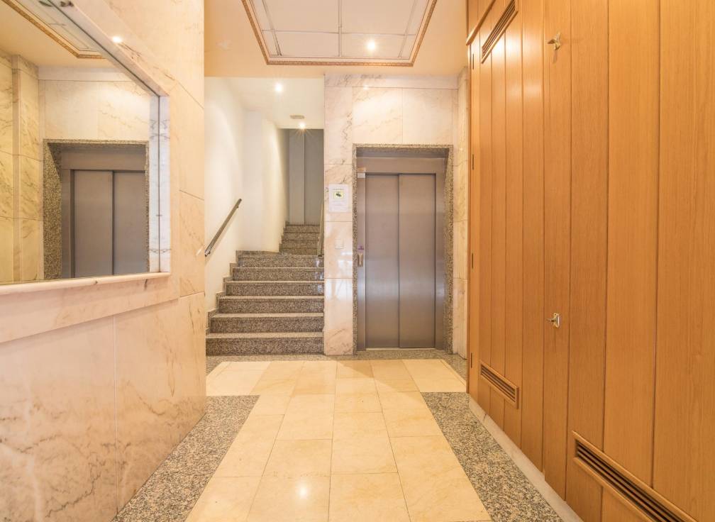 Resale - Flat - Elche - Centro