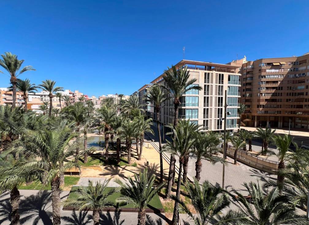 Resale - Flat - Elche - Centro