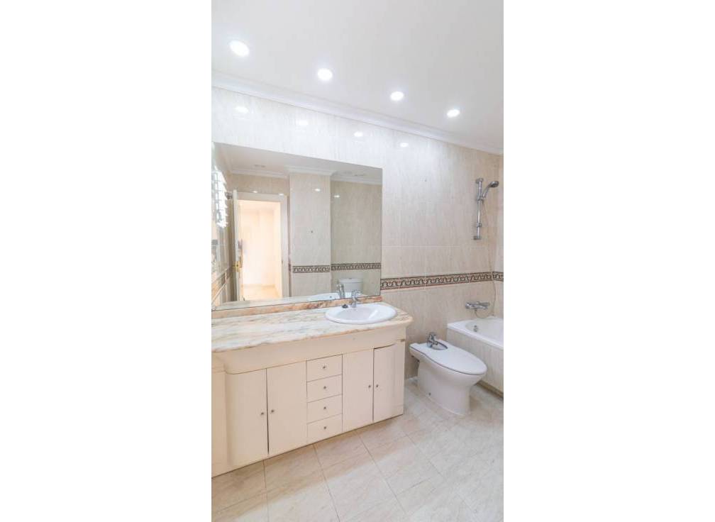 Resale - Flat - Elche - Centro
