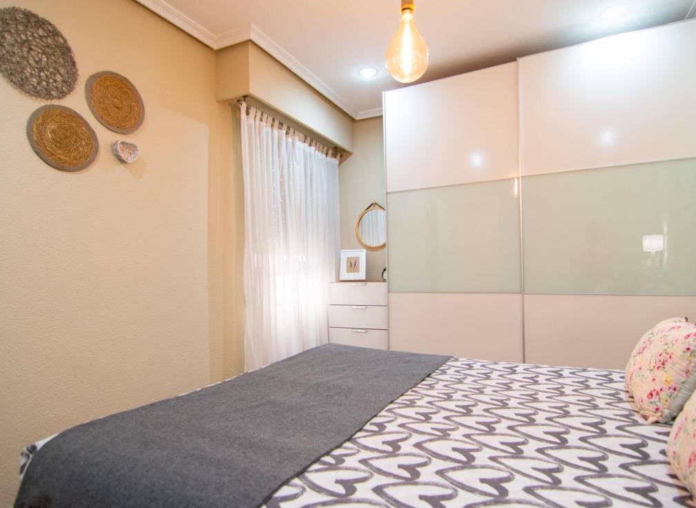 Resale - Flat - Elche - Cortes valencianas