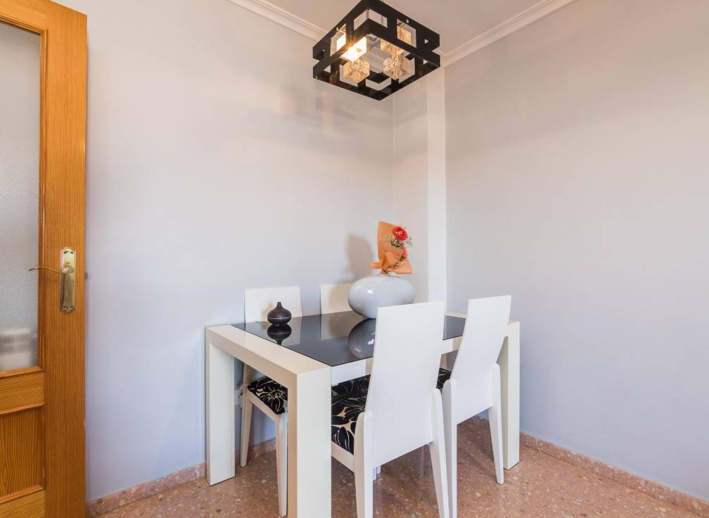 Resale - Flat - Elche - Cortes valencianas