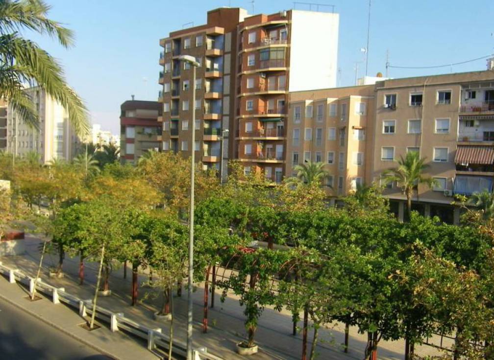 Resale - Flat - Elche - Plaza Barcelona