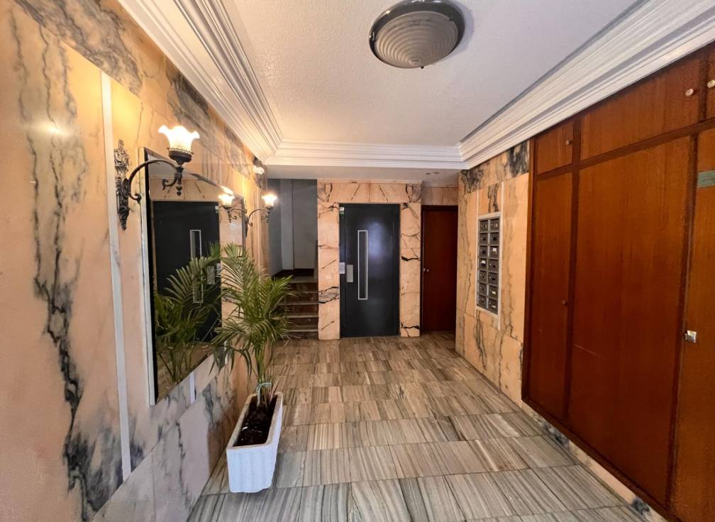 Resale - Flat - Elche - Plaza Crevillente-Juzgados