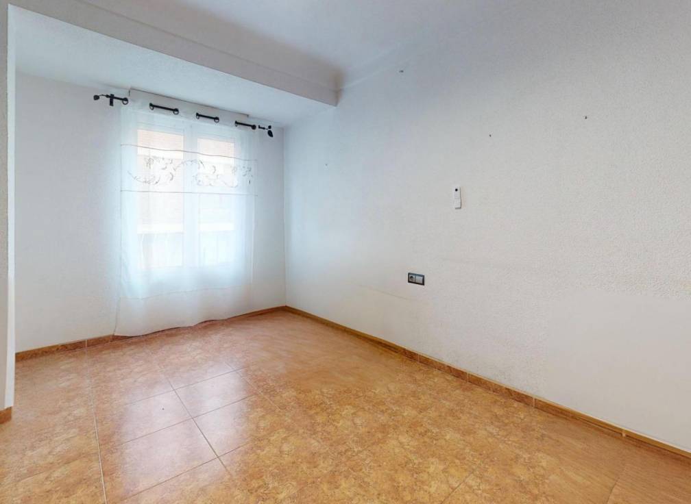 Resale - Flat - Elche - Plaza Crevillente-Juzgados
