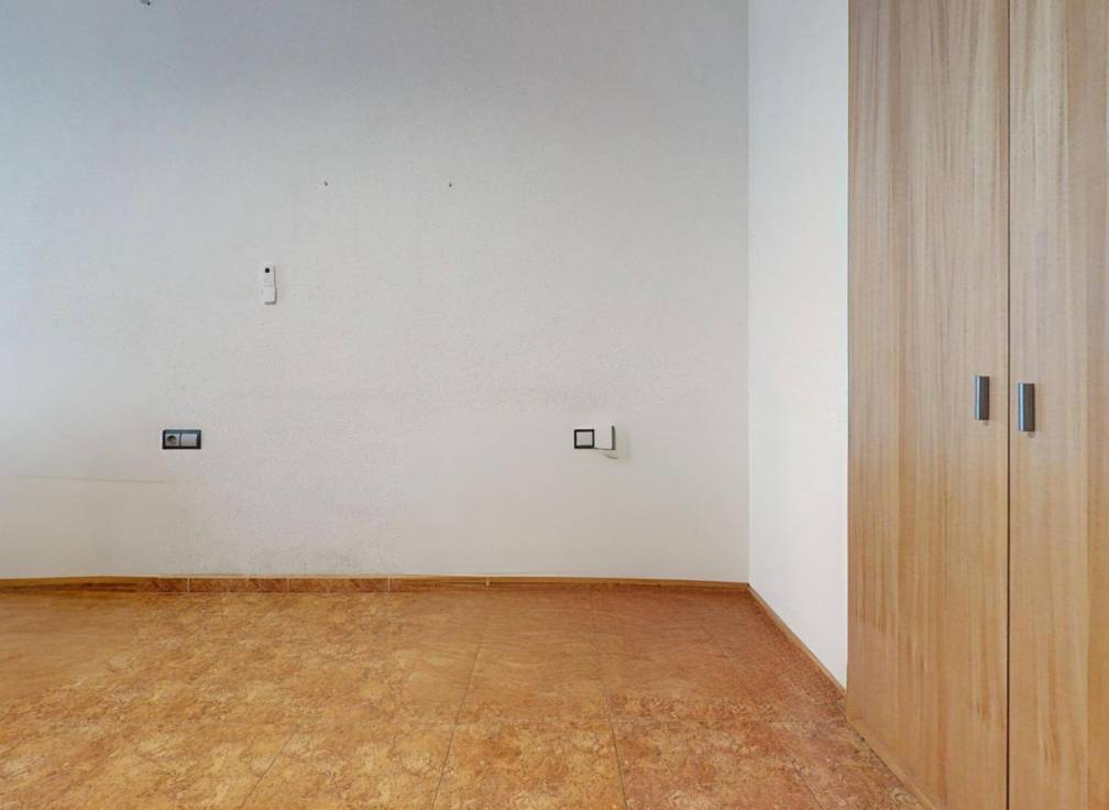 Resale - Flat - Elche - Plaza Crevillente-Juzgados