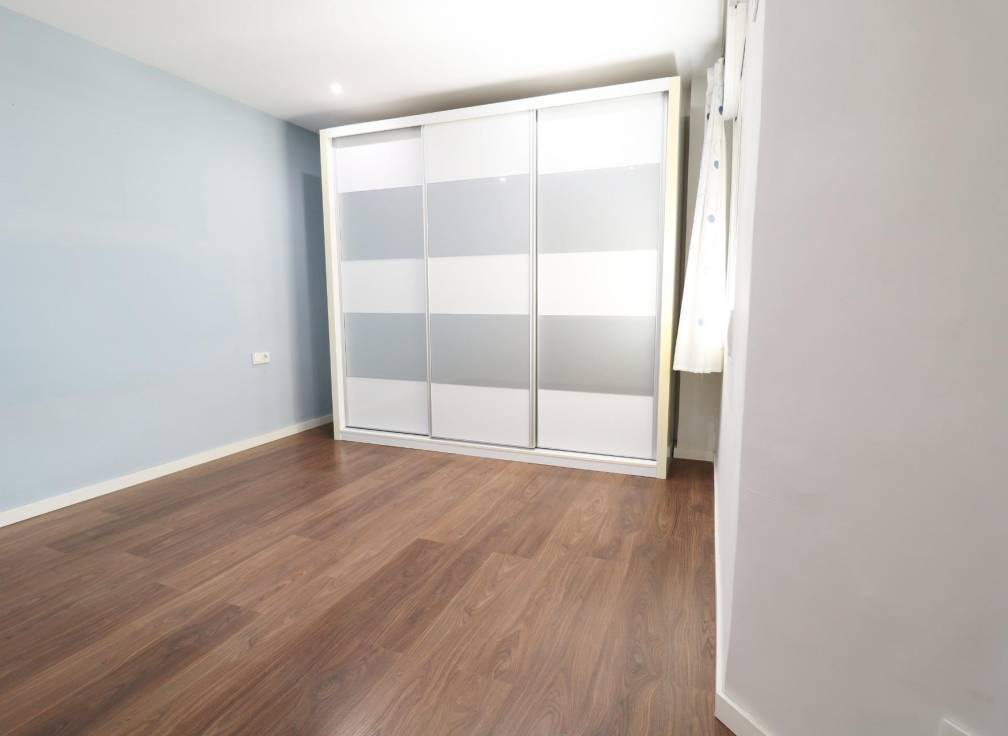 Resale - Flat - Elche - Plaza Crevillente-Juzgados