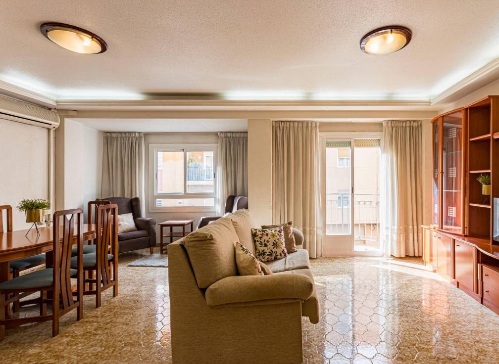 Resale - Flat - Elche - Plaza Crevillente