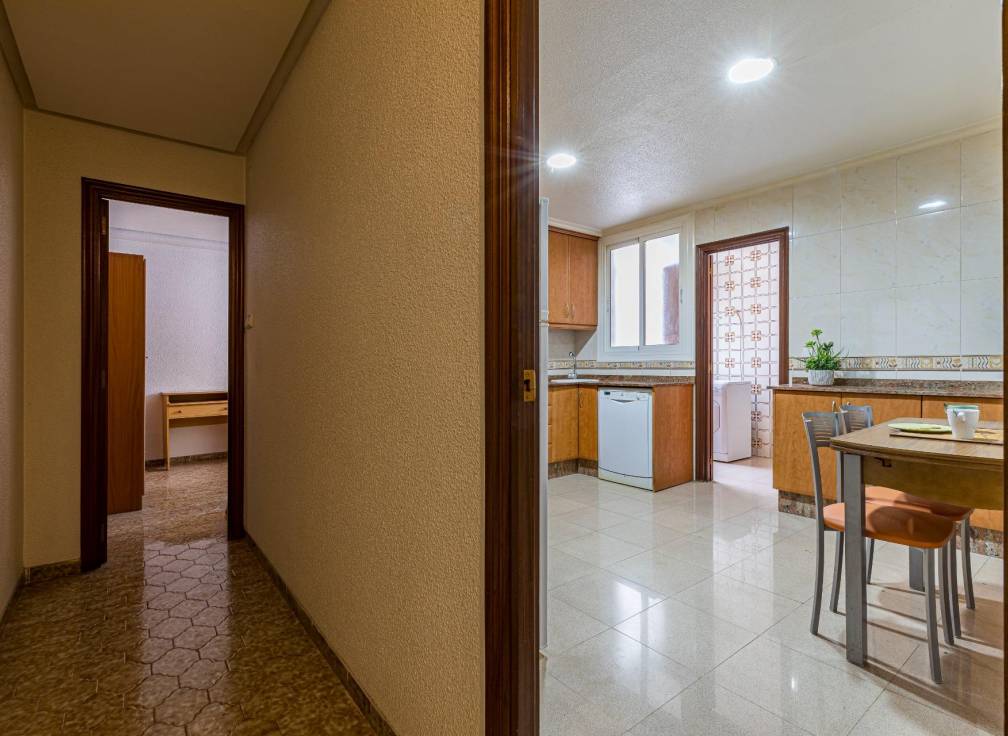 Resale - Flat - Elche - Plaza Crevillente