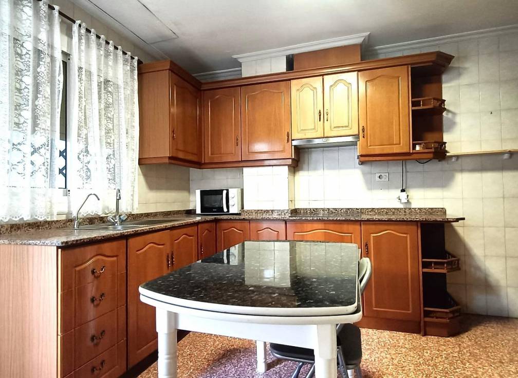 Resale - Flat - Elche - Plaza Madrid