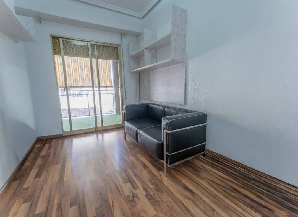 Resale - Flat - Elche - Plaza Madrid