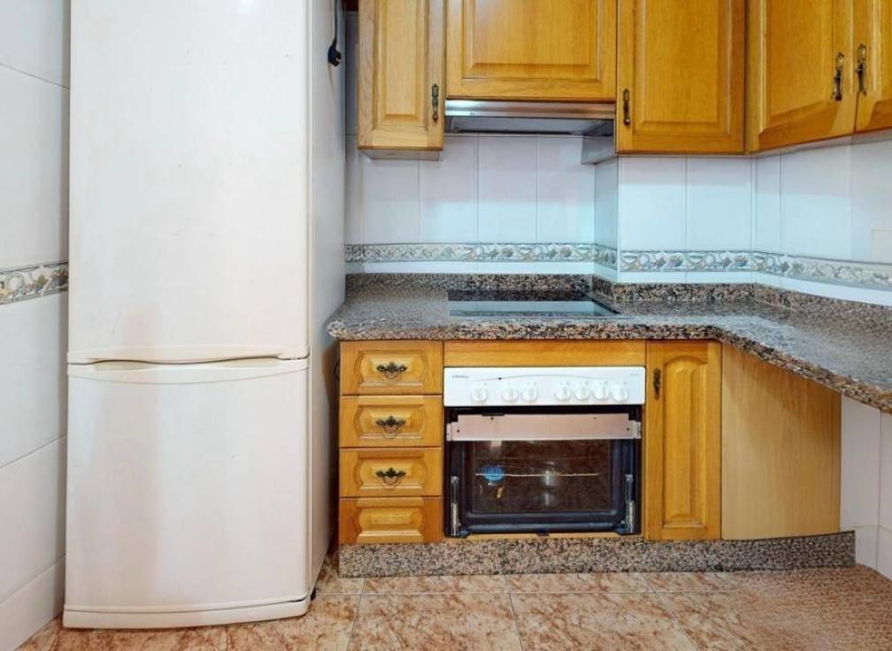 Resale - Flat - Elche - Plaza Madrid