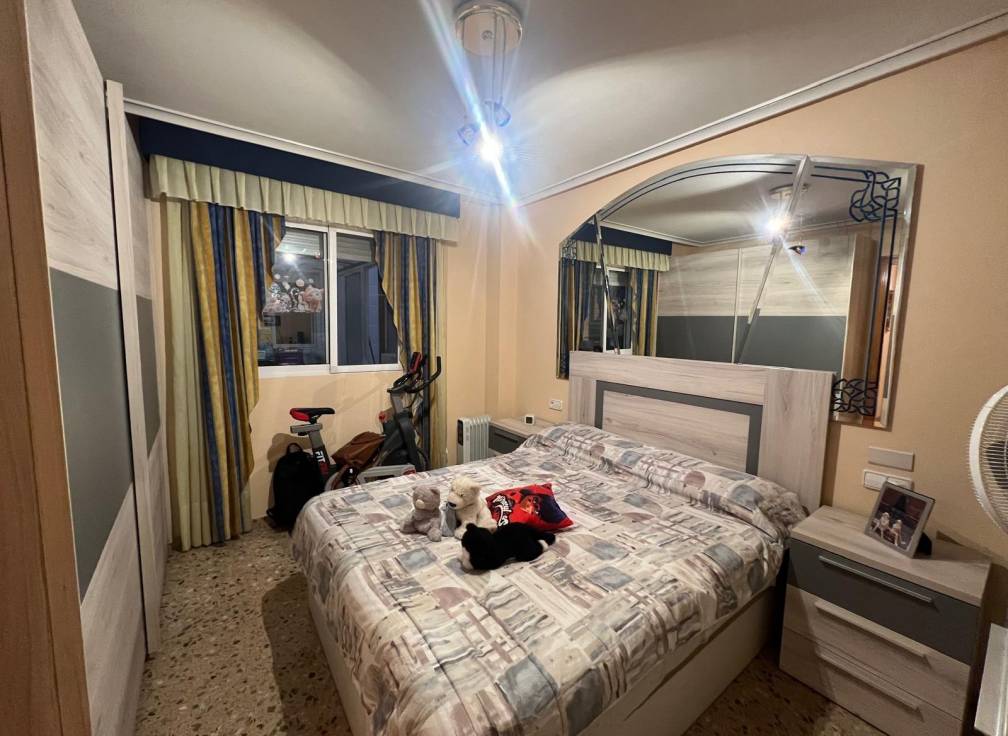 Resale - Flat - Elche - Plaza Madrid