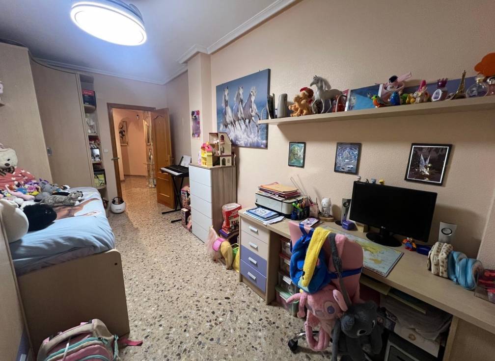 Resale - Flat - Elche - Plaza Madrid