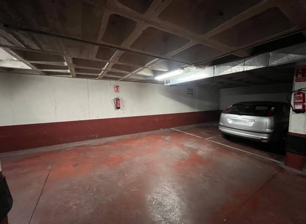 Resale - Flat - Elche - Plaza Madrid