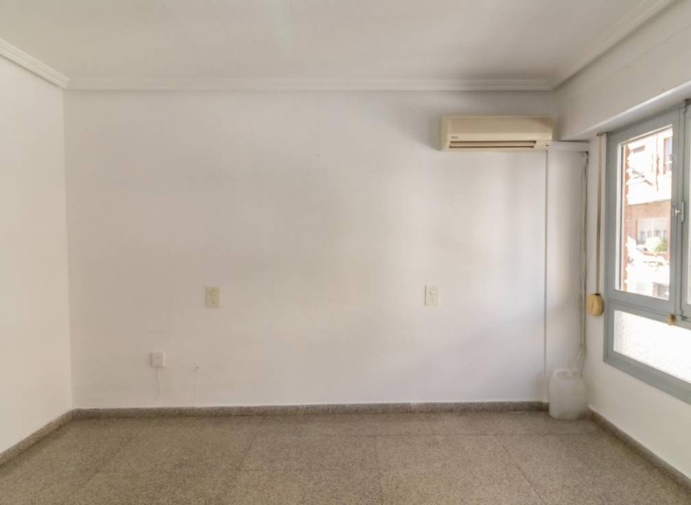 Resale - Flat - Elche - Plaza Madrid