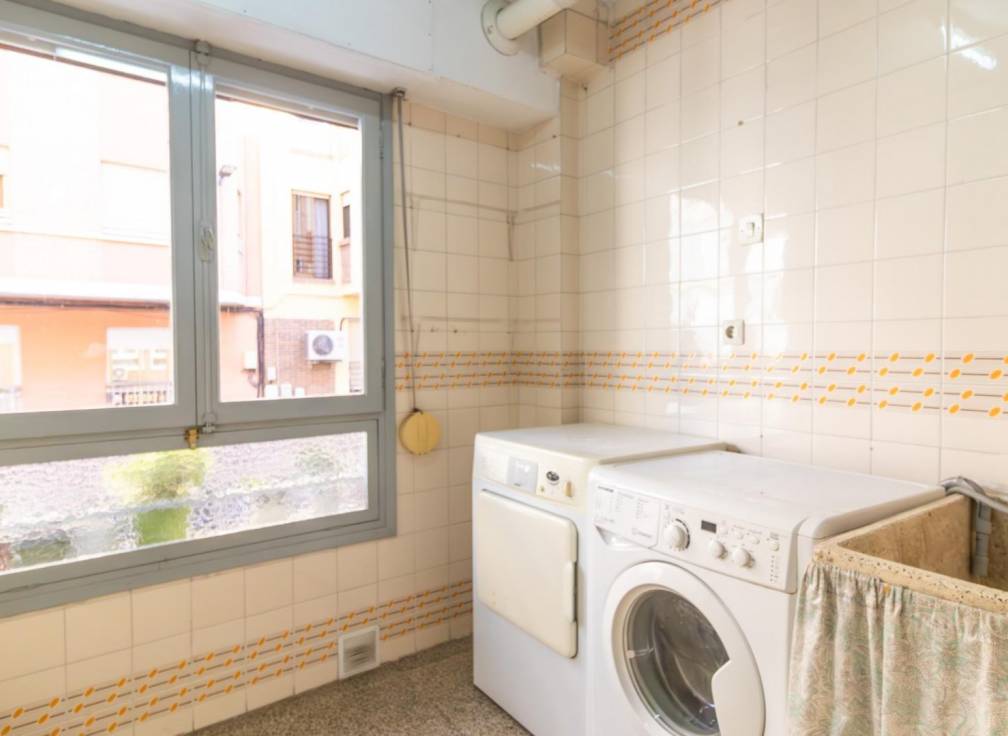 Resale - Flat - Elche - Plaza Madrid