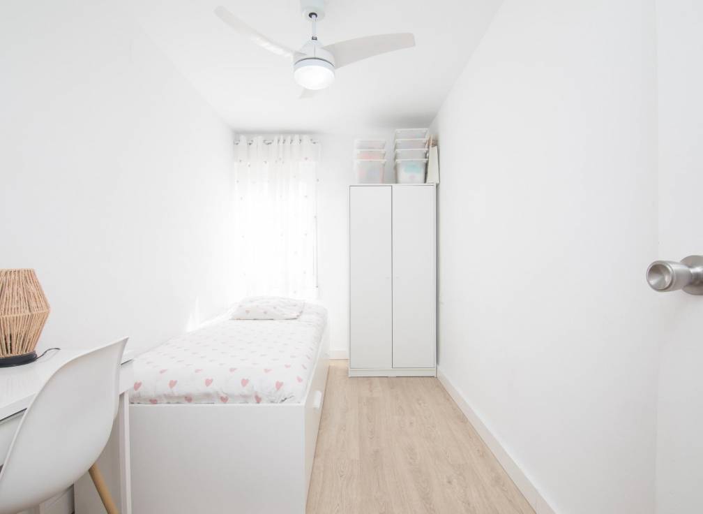 Resale - Flat - Elche - Plaza Madrid