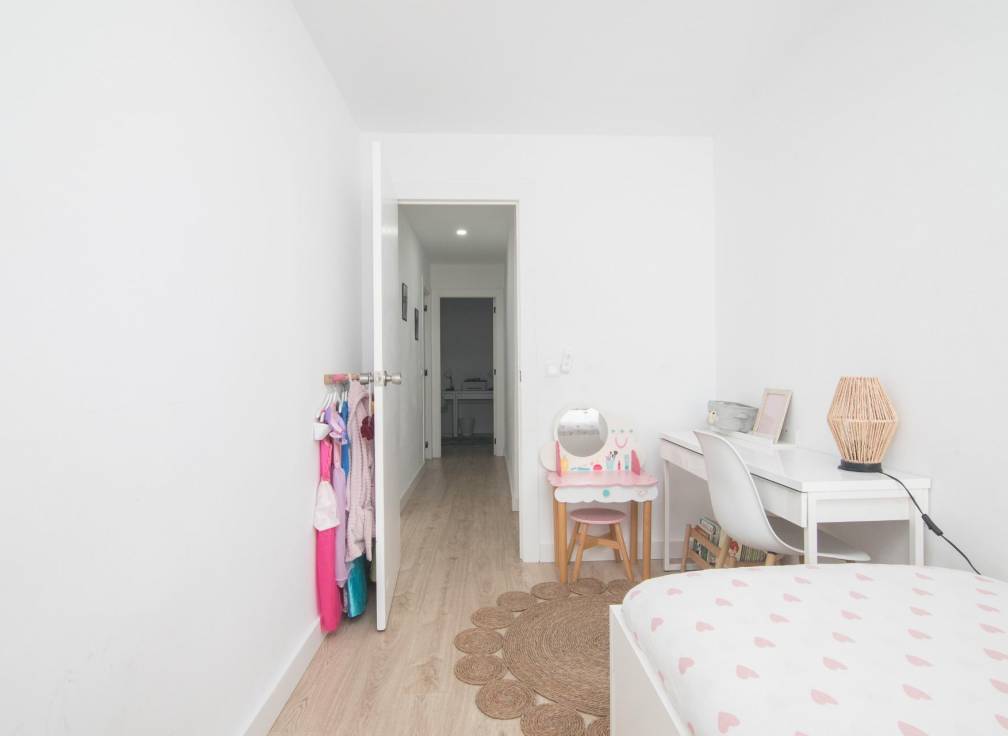 Resale - Flat - Elche - Plaza Madrid