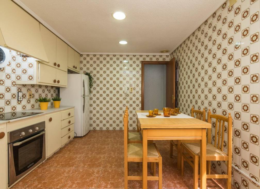 Resale - Flat - Elche - Plaza Obispo Siuri