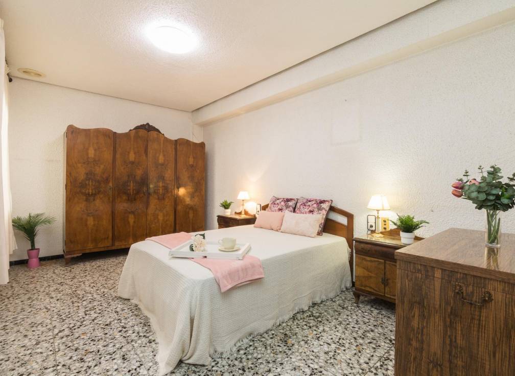 Resale - Flat - Elche - Plaza Obispo Siuri