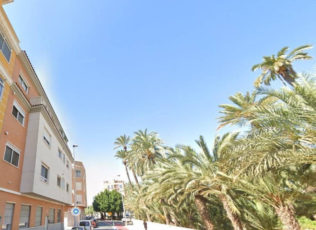 Resale - Flat - Elche - Raval - Puertas Coloradas