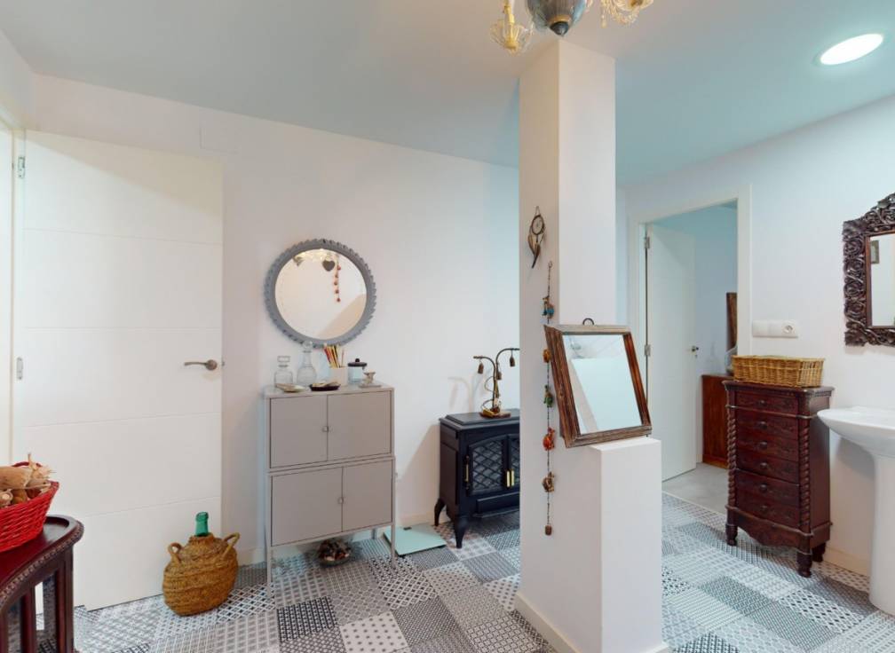 Resale - Flat - Elche - Raval - Puertas Coloradas