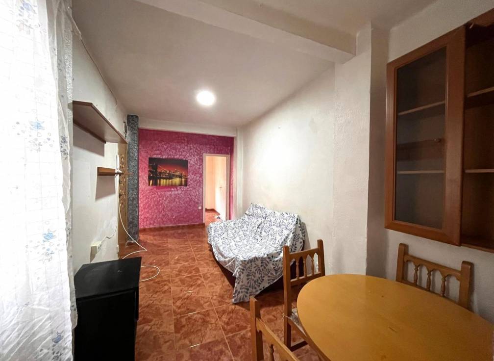 Resale - Flat - Elche - Raval - Puertas Coloradas