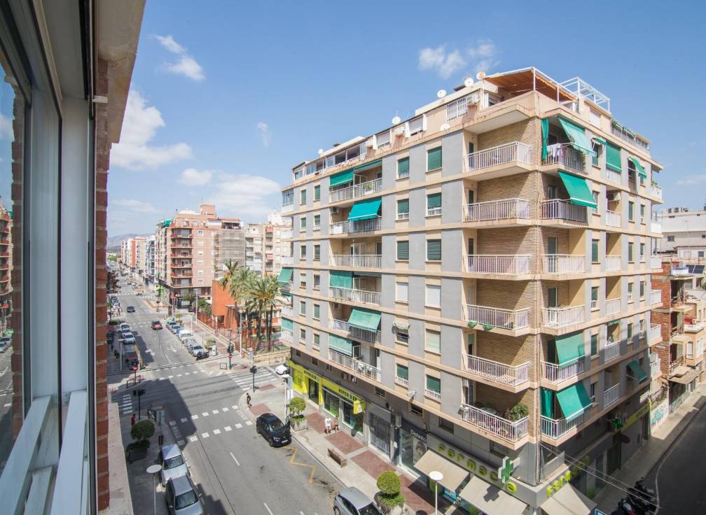 Resale - Flat - Elche - Reina Victoria-Miguel Hernández