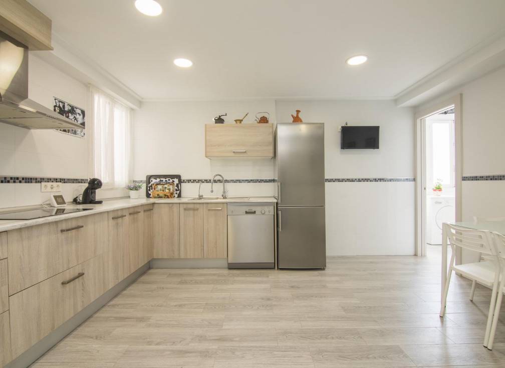 Resale - Flat - Elche - Reina Victoria-Miguel Hernández