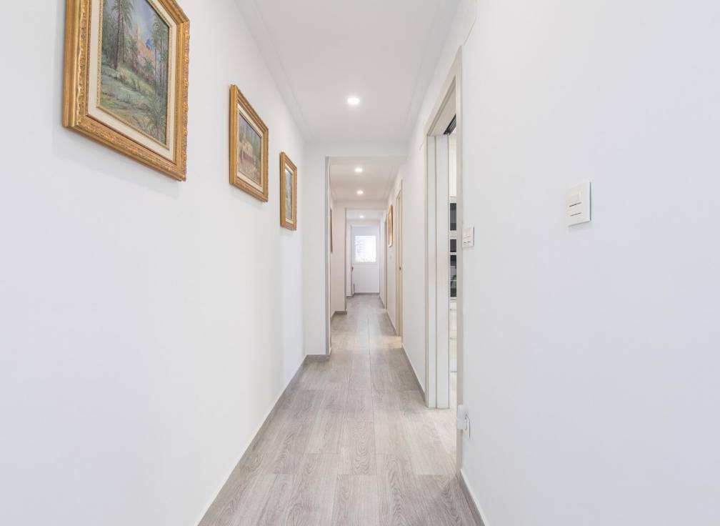 Resale - Flat - Elche - Reina Victoria-Miguel Hernández