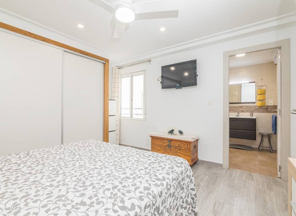 Resale - Flat - Elche - Reina Victoria-Miguel Hernández