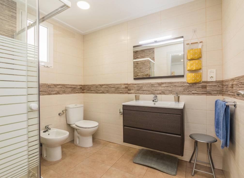 Resale - Flat - Elche - Reina Victoria-Miguel Hernández