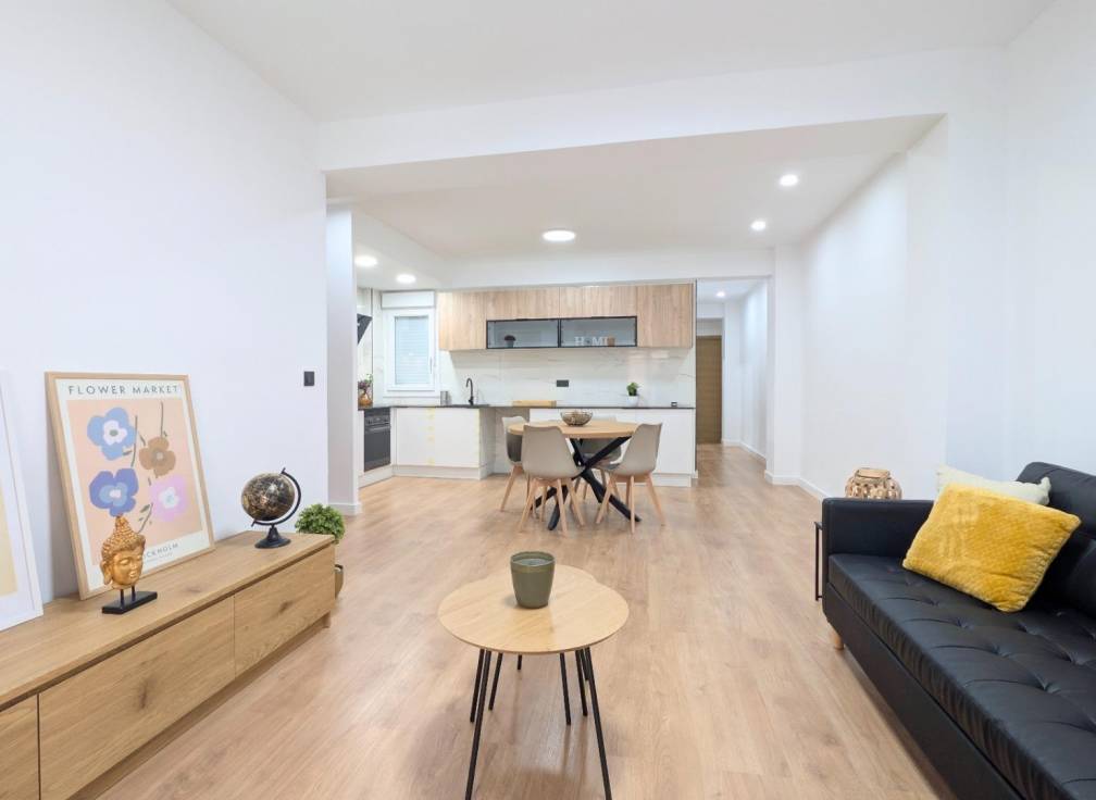 Resale - Flat - Elche - Reina Victoria-Miguel Hernández