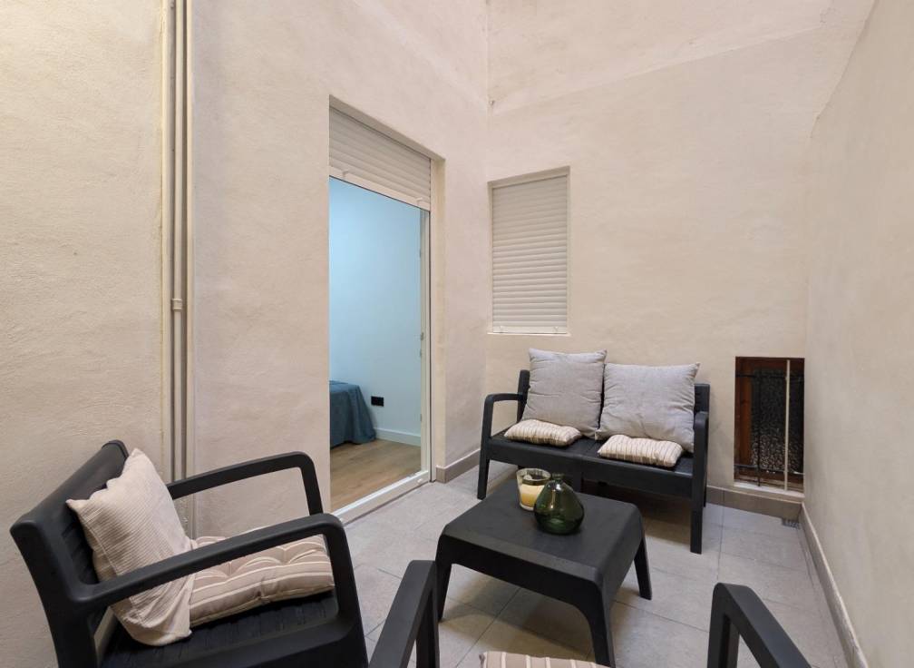 Resale - Flat - Elche - Reina Victoria-Miguel Hernández