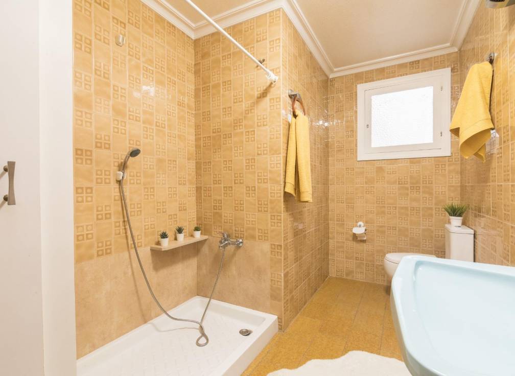 Resale - Flat - Elche - Reina Victoria-Miguel Hernández