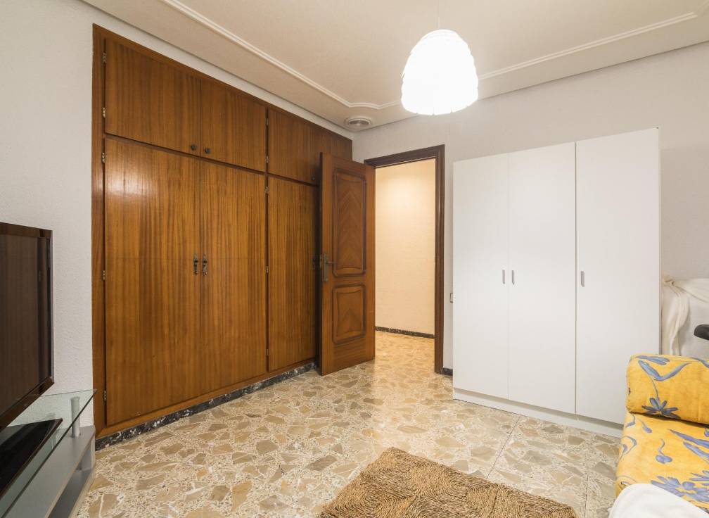 Resale - Flat - Elche - Reina Victoria-Miguel Hernández